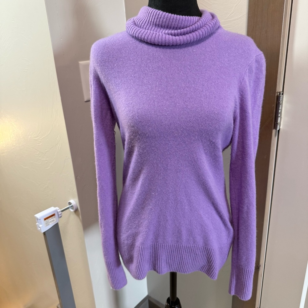 J.Crew 100% Cashmere Fitted Turtleneck Sweater Lilac Purple Knit XS